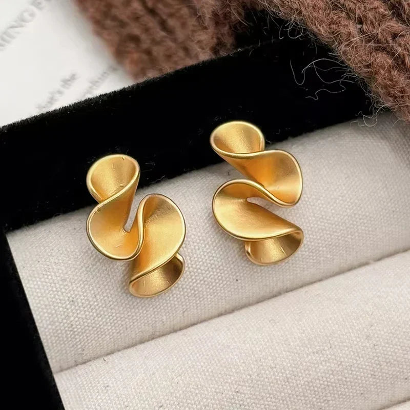 Σκουλαρίκια Λουλούδι σε Ασήμι και Χρυσό 18K